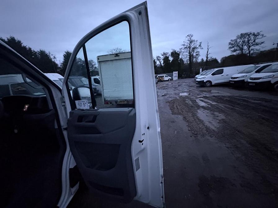 2021 Volkswagen Crafter – Model: Crafter CR35 Startline TDI Auto – RV21ZRG