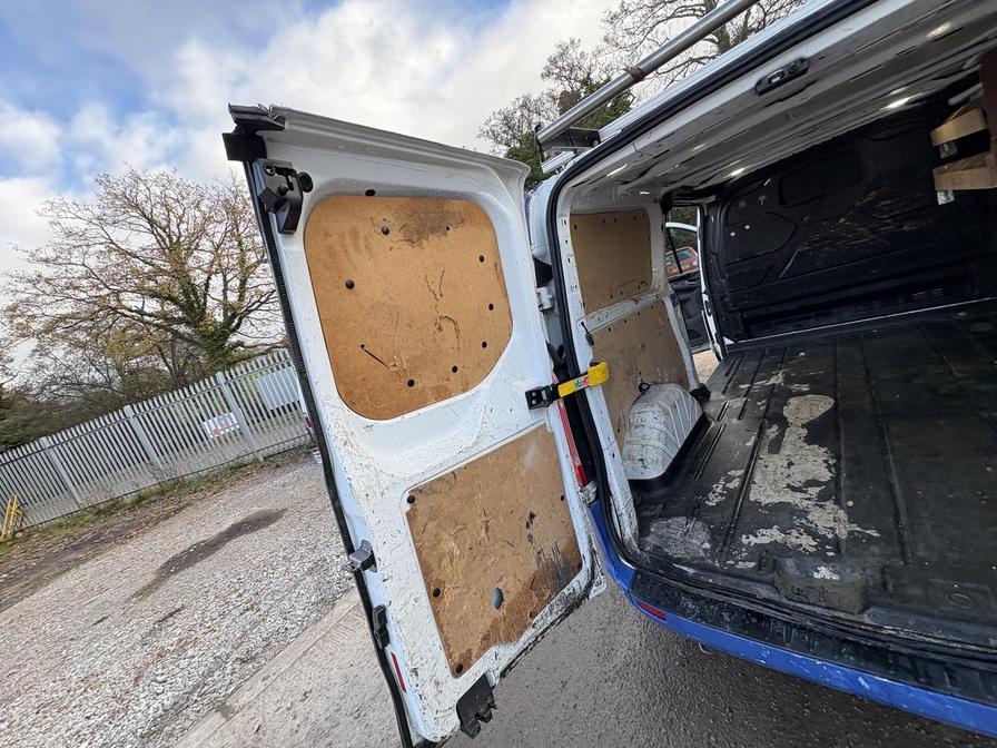 2021 Ford Transit Custom – Model: Transit Custom 300 Limited EcoBlue – WG71FFM