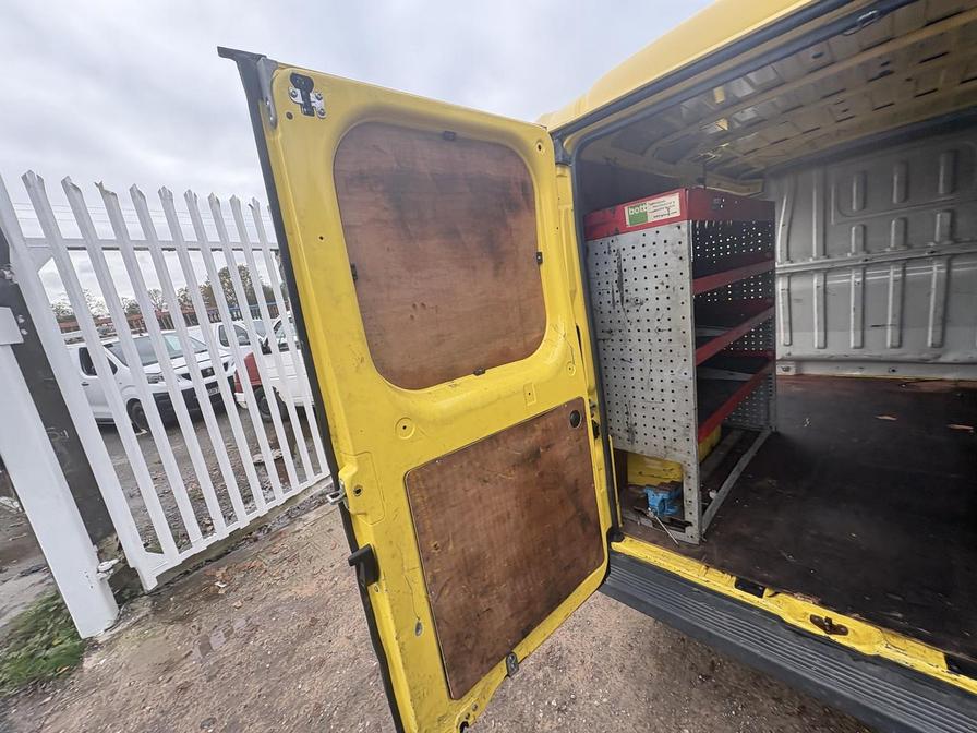 2017 Peugeot Boxer – Model: Boxer 333 L1H1 Blue HDi – FV67LYX