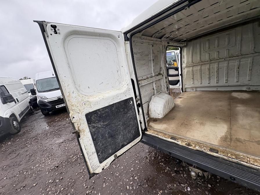 2018 Peugeot Boxer – Model: Boxer 333 Professional L1H1 Blue HDi – EO18BXE