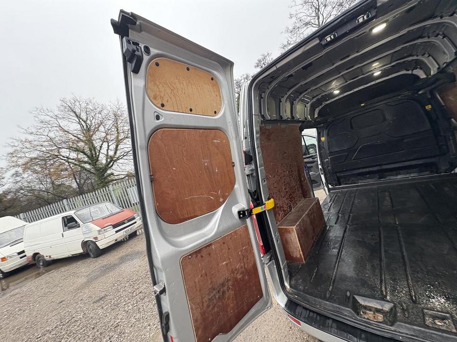 2021 Ford Transit Custom – Model: Transit Custom 340 Limited Edition MHEV – MM21RLO