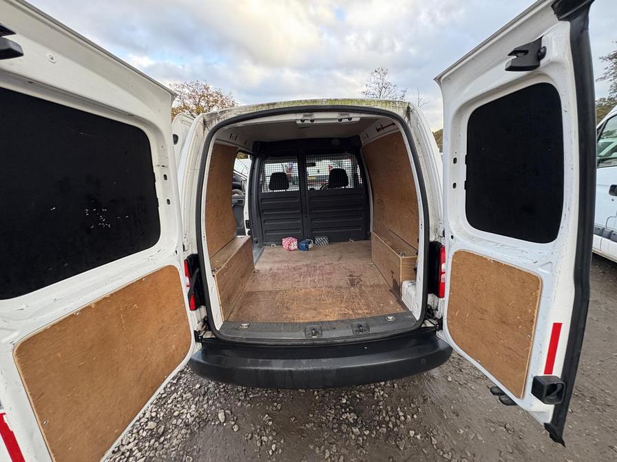 2014 Volkswagen Caddy – Model: Caddy C20 Startline TDI – LJ64UWU