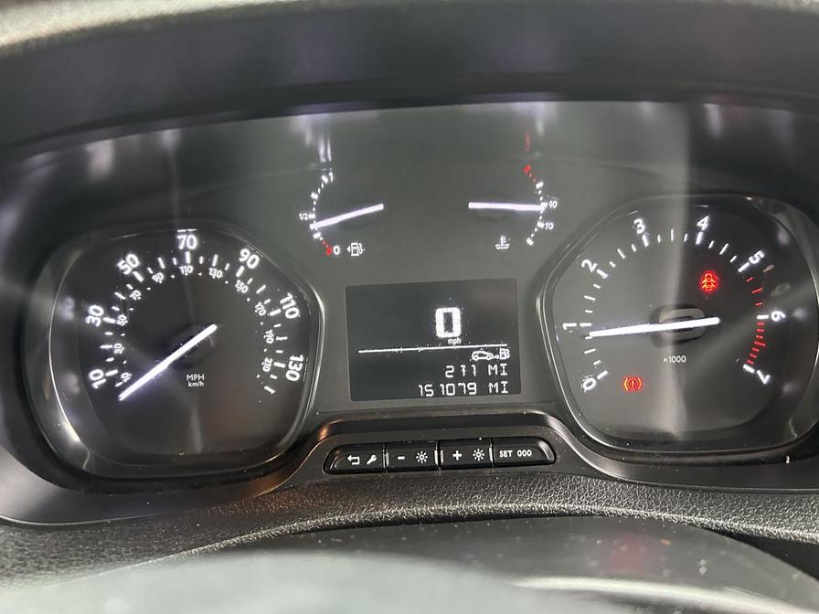 2018 Peugeot Expert – Model: Expert Professional Standard Blue HDi – MF18CZG