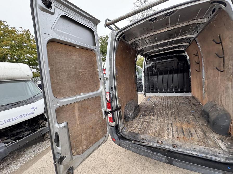 2017 Vauxhall Movano – Model: Movano L2H2 F3500 CDTI – DC66FXZ