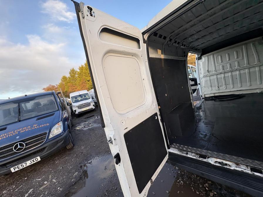 2018 Citroen Relay – Model: Relay 35 L3H2 Enterprise Blue HDi – LA18UAT