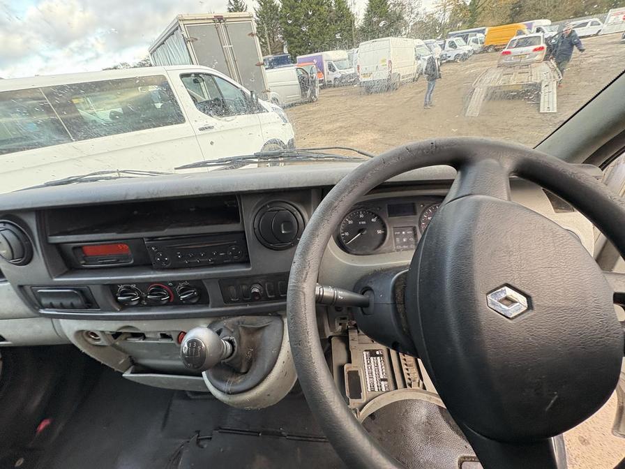 2006 Renault Master – Model: Master CCML35 dCi 100 MWB – FE56JHY