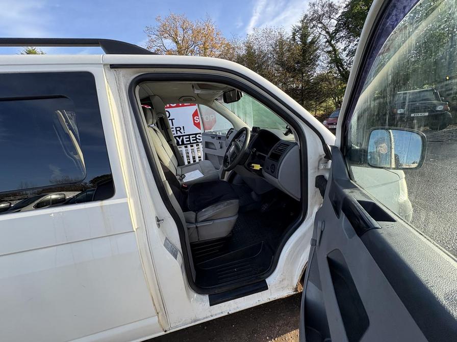 2007 Volkswagen Transporter – Model: Transporter T28 102 TDI SWB – YY07GPU