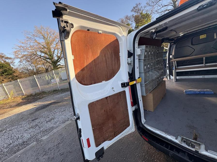 2019 Ford Transit Custom – Model: Transit Custom 340 Leader EcoBlue – MA69GKN