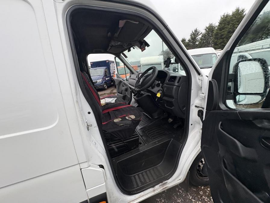 2020 Vauxhall Movano – Model: Movano L3H3 F3500 CDTi – DN70GYV