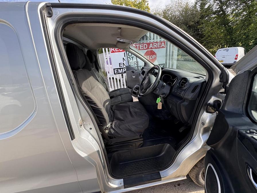 2018 Vauxhall Vivaro – Model: Vivaro 2700 Sport CDTi BT S/S – CA18JYZ