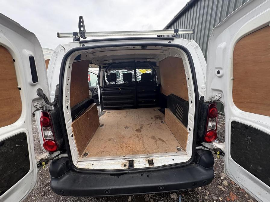 2018 Peugeot Partner – Model: Partner Professional L1 Blue HDi – KR68ETF