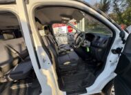 2016 Vauxhall Vivaro Combi – Model: Vivaro  Combi CDTi S/S – DY16BHP