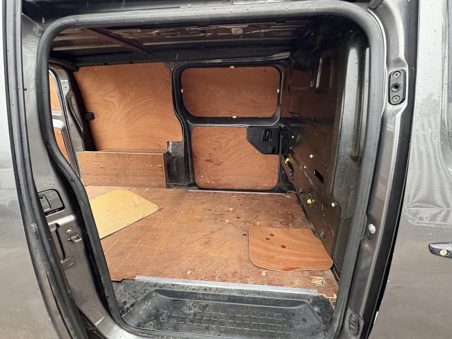 2017 Citroen Dispatch – Model: Dispatch 1000 Enterprise Blue HDi S/S – YB66AYP