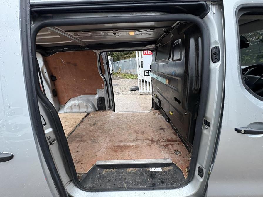 2018 Citroen Dispatch – Model: Dispatch 1000 Enterprise Blue HDi S/S – LB18LYS