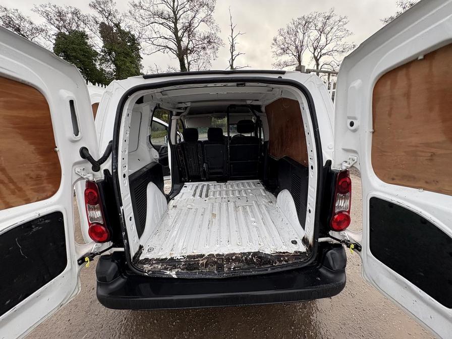 2018 Citroen Berlingo – Model: Berlingo 850 Enterprise Blue HDi – LD18DVC