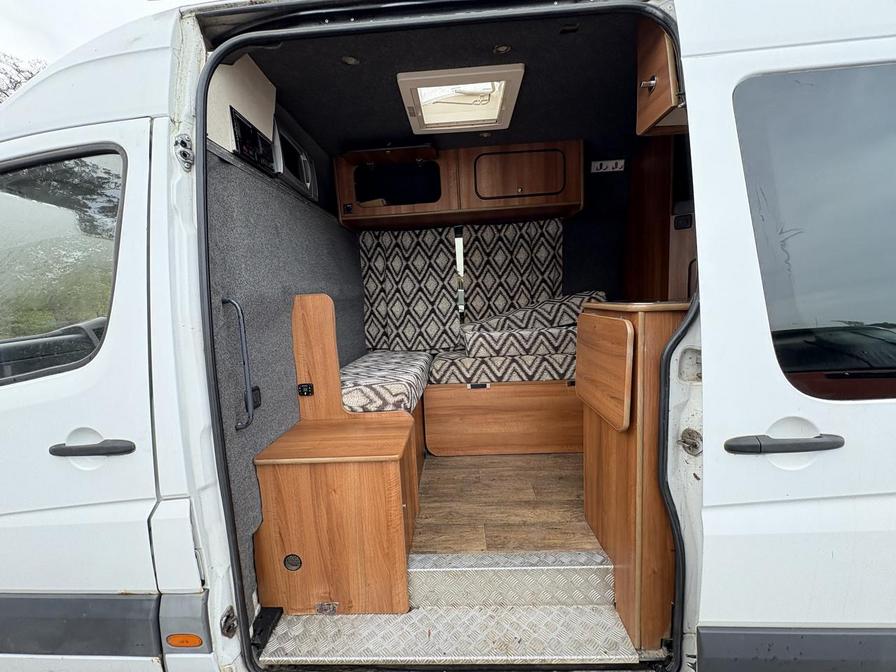 2007 Mercedes-Benz Sprinter – Model: Sprinter 311 CDI LWB – FX57WND