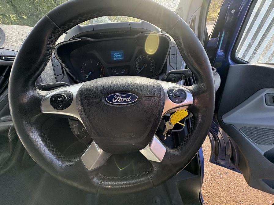 2016 Ford Transit Custom – Model: Transit Custom 290 Limited – LJ66VBD