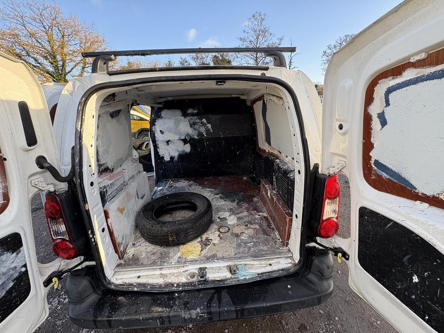 2017 Citroen Berlingo – Model: Berlingo 625 LX Blue HDi – SL67MRU