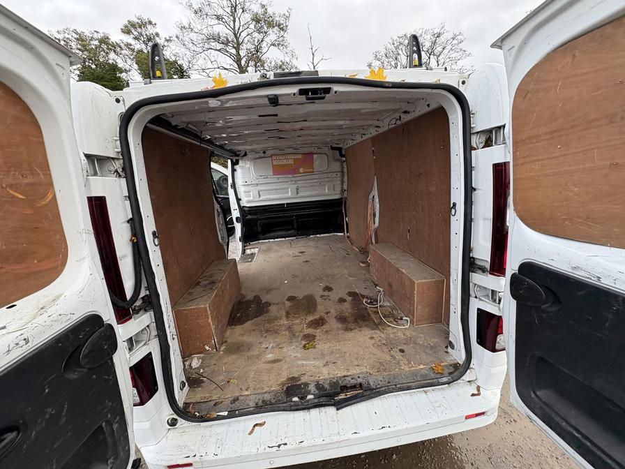 2017 Vauxhall Vivaro – Model: Vivaro  2900 Sportive CDTi – DN67TGE