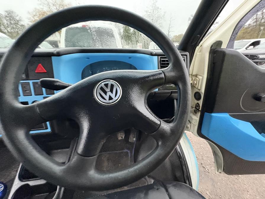 2001 Volkswagen Transporter – Model: 1200 TDI LWB – X801WPT