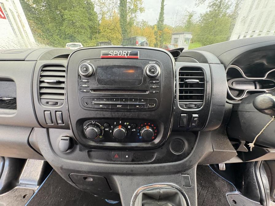 2016 Vauxhall Vivaro – Model: Vivaro  2700 Sportive CDTI – DY16OYC