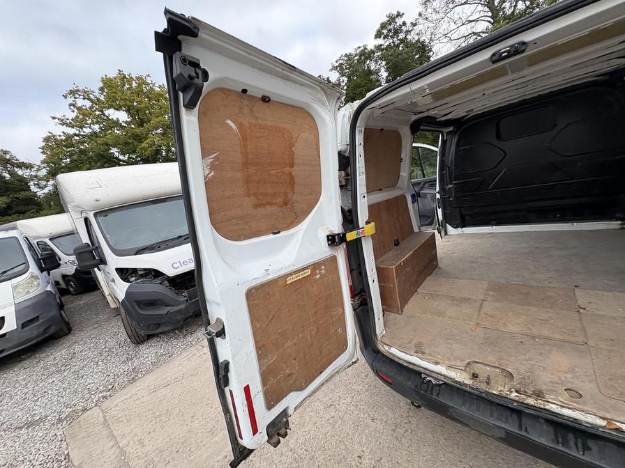 2014 Ford Transit Custom – Model: Transit Custom 290 E-Tech – YE64YRU