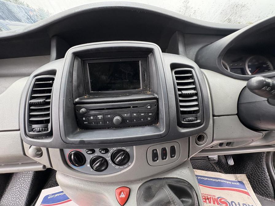 2013 Renault Trafic – Model: Trafic SL27 Sport DCI – DU63XUT