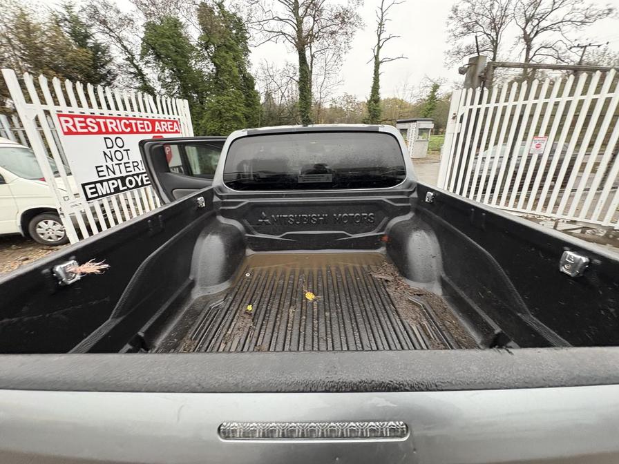 2018 Mitsubishi L200 – Model: L200 Barbarian DI-D – YD67RKZ