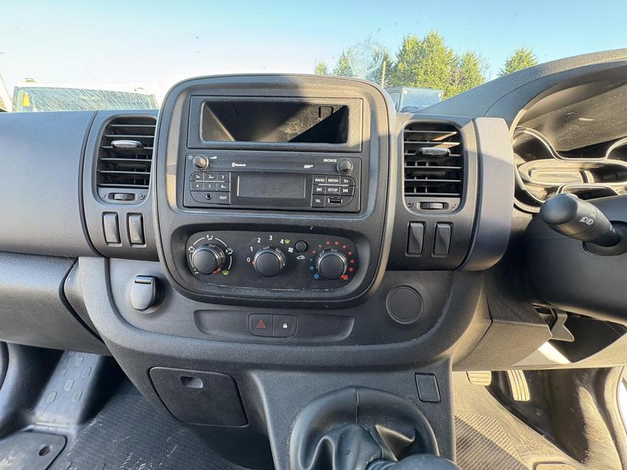 2016 Vauxhall Vivaro – Model: Vivaro  2900 CDTI – DV16HAX