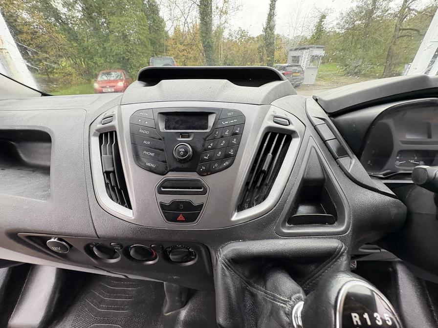 2018 Ford Transit Custom – Model: Transit Custom 270 – YP18CKJ