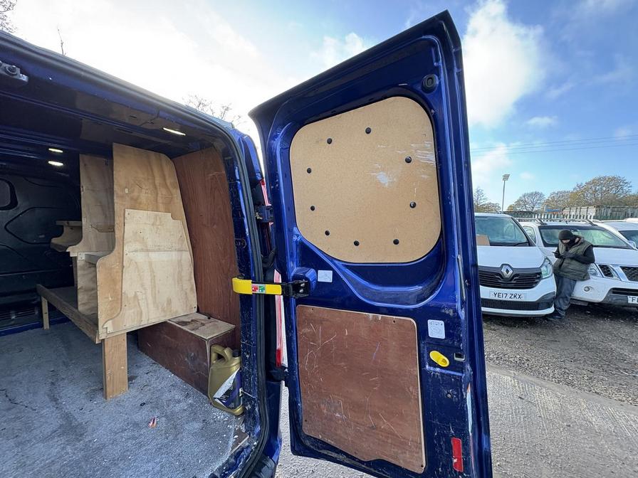 2016 Ford Transit Custom – Model: Transit Custom 290 Limited – LJ66VBD