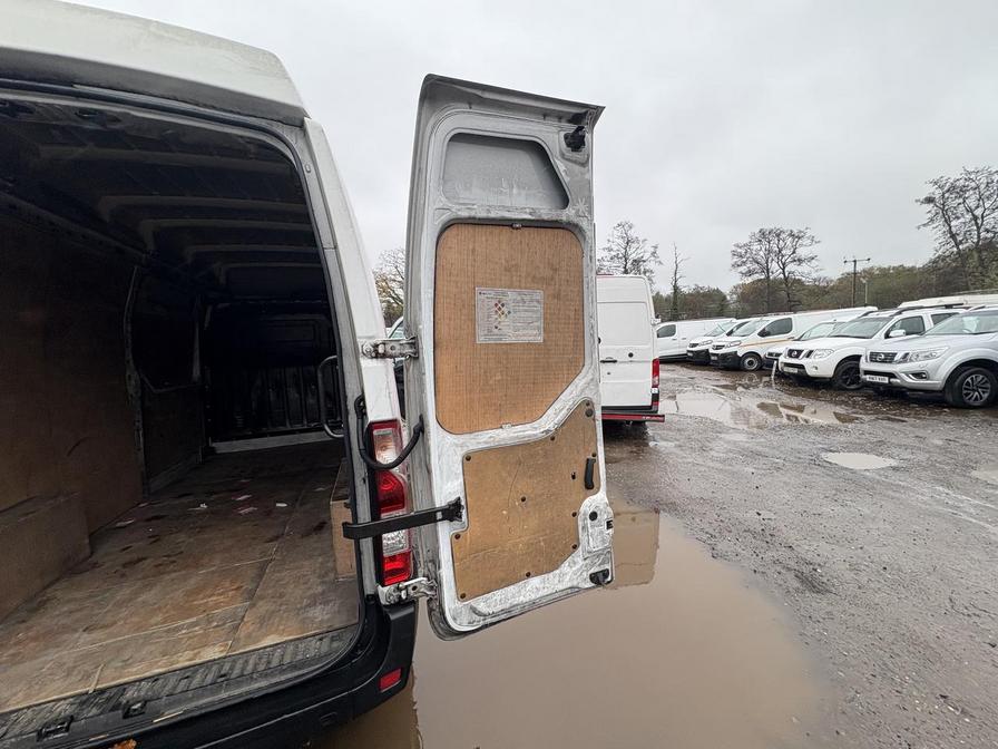 2020 Vauxhall Movano – Model: Movano L3H3 F3500 CDTi – DN70GYV