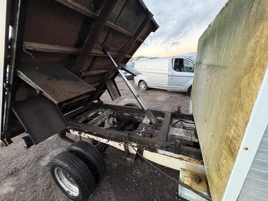 2008 Ford Transit – Model: Transit 115 T350 MWB RWD – CX58VVZ