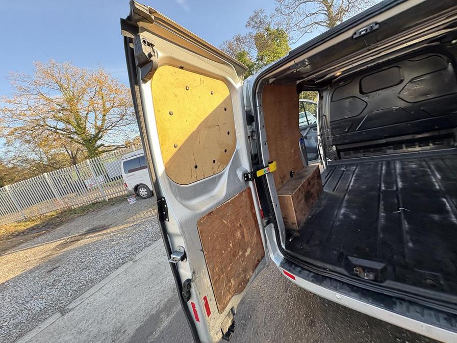 2016 Ford Transit Custom – Model: Transit Custom 290 Ltd E-Tech – EX16FOV