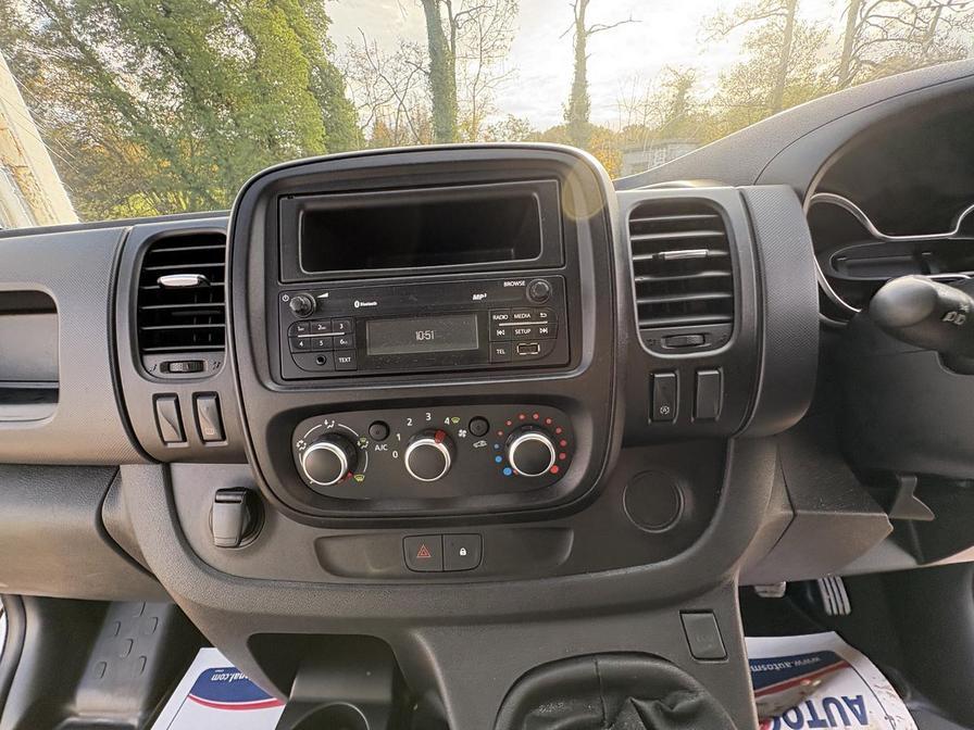 2020 Renault Trafic – Model: Trafic LL30 Business+ Energy dCi – YH70WXY