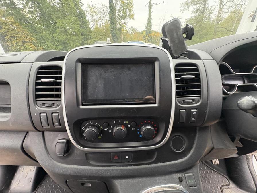 2017 Vauxhall Vivaro – Model: Vivaro  2900 Sportive CDTi – DY67VMG