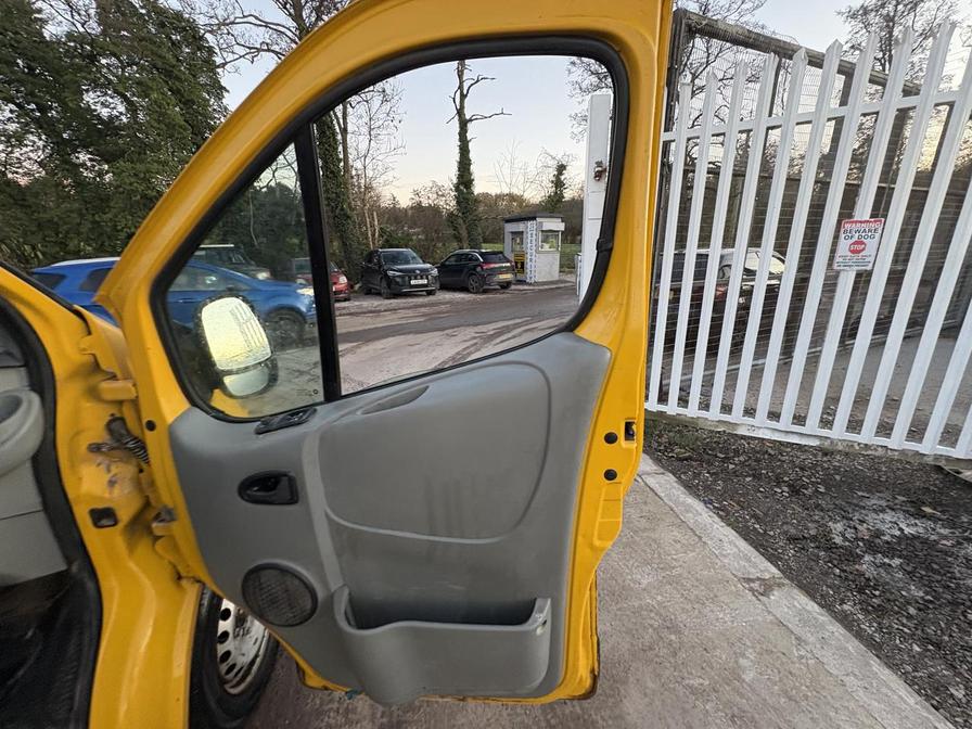 2010 Renault Trafic – Model: Trafic SL29 dCi 115 Semi-Auto – OU60BLX