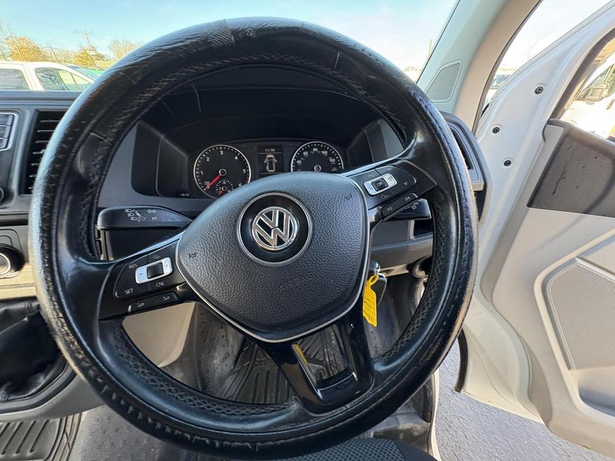 2018 Volkswagen Transporter – Model: Transporter T28 Highline TDI BlueMotion Technology – YS68HZV