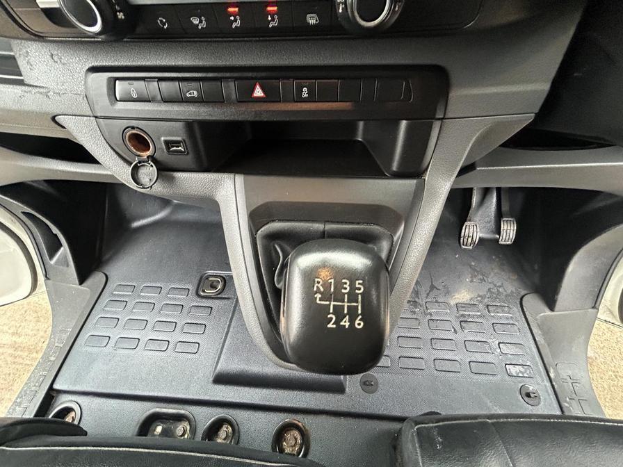 2018 Peugeot Expert – Model: Expert Professional Standard Blue HDi – MF18CZG