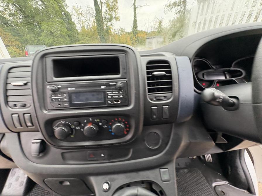 2017 Vauxhall Vivaro – Model: Vivaro  2900 CDTI ecoFLEX S/S – FN67FFX/J14YVR