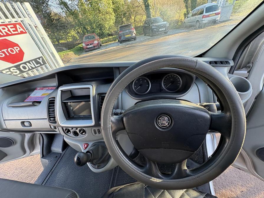 – Model:  – AC05DAW-DU61ZNF