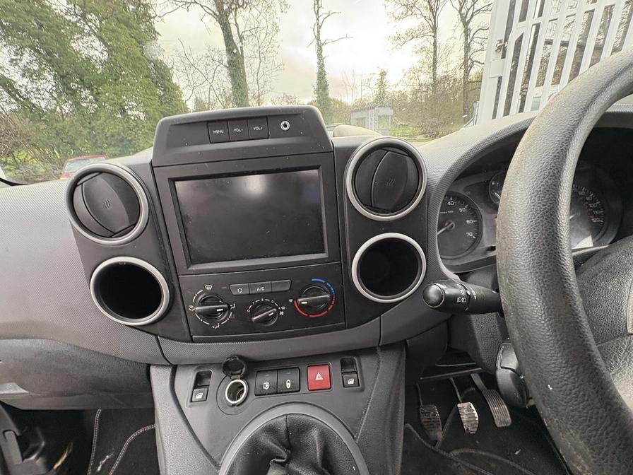 2018 Citroen Berlingo – Model: Berlingo 850 Enterprise Blue HDi – LD18DVC