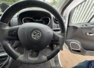 2017 Vauxhall Vivaro – Model: Vivaro  2900 Sportive CDTi – DY67VMG