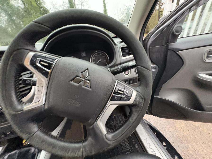 2018 Mitsubishi L200 – Model: L200 Barbarian DI-D – YD67RKZ