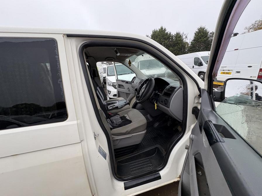 2007 Volkswagen Transporter – Model: Transporter T28 84 TDI SWB – BK57HCL