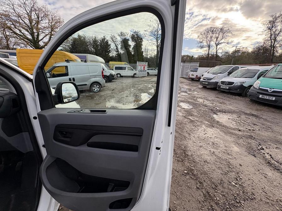 2020 Citroen Dispatch – Model: Dispatch 1000 Enterprise Blue HDi S/S – AY20CVP/DE69EAN