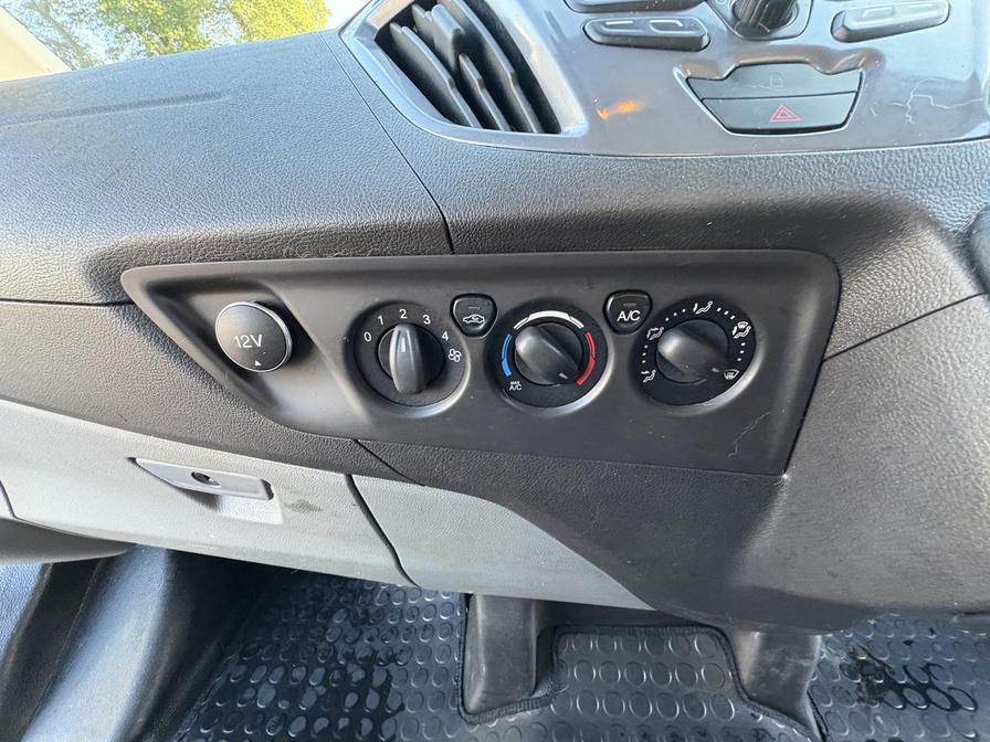 2016 Ford Transit Custom – Model: Transit Custom 290 Ltd E-Tech – EX16FOV