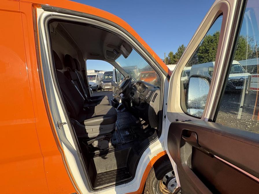 2020 Citroen Relay – Model: Relay 33 L1H1 Enterprise Blue HDi S/S – FY70FXX