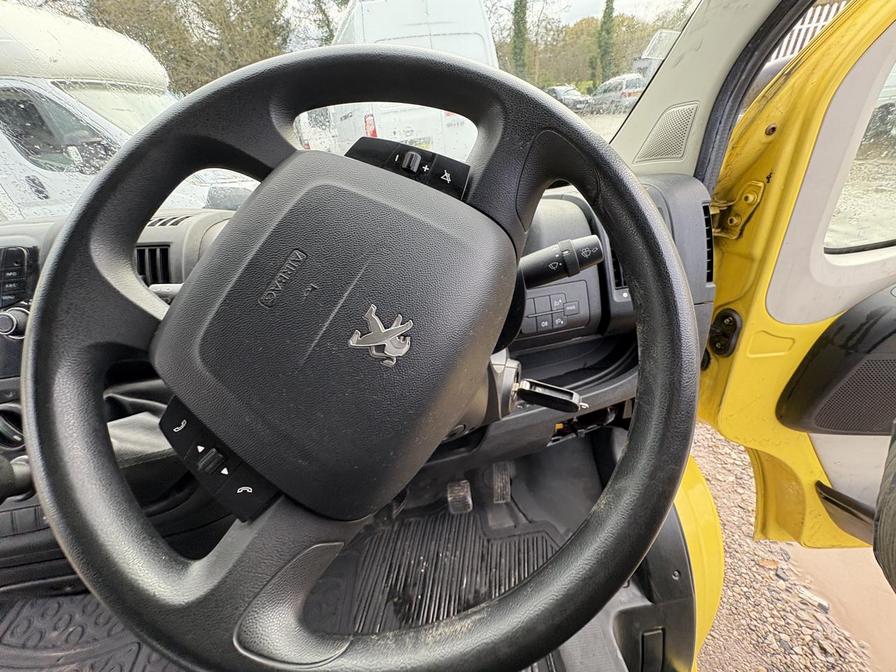 2015 Peugeot Boxer – Model: Boxer 333 L1H1 HDi – FY65ZBL