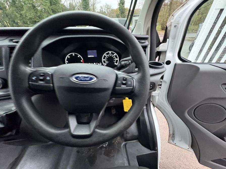 2018 Ford Transit Custom – Model: Transit Custom 300 Base – AY68JBO